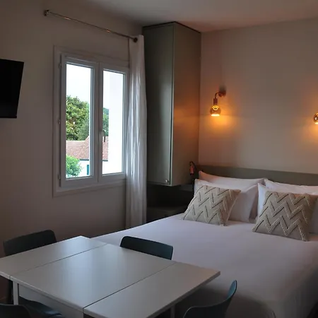 Lo Berge Ξενοδοχείο Saint-Pée-sur-Nivelle