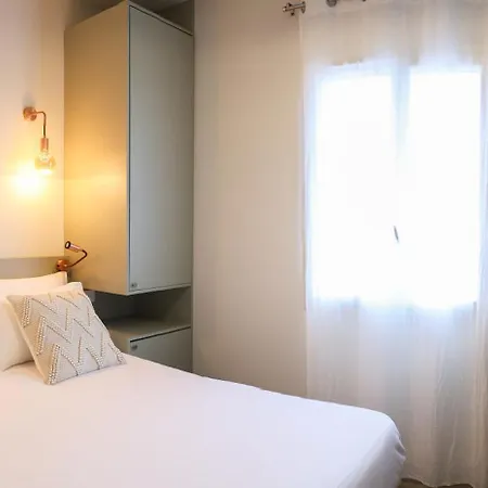 Lo Berge Ξενοδοχείο 3*