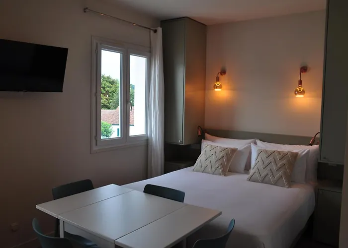 Lo Berge Ξενοδοχείο Saint-Pée-sur-Nivelle