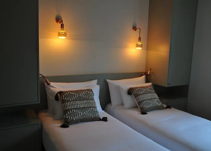 Ξενοδοχείο Lo Berge 3*